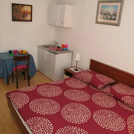 Ana Διαμέρισμα