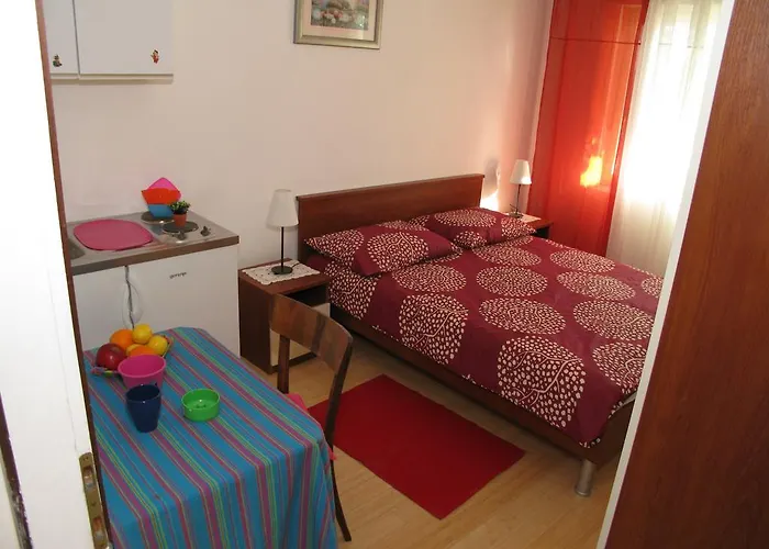 Ana Apartamento