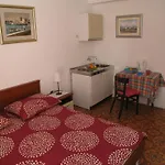 Ana Lejlighed Trogir