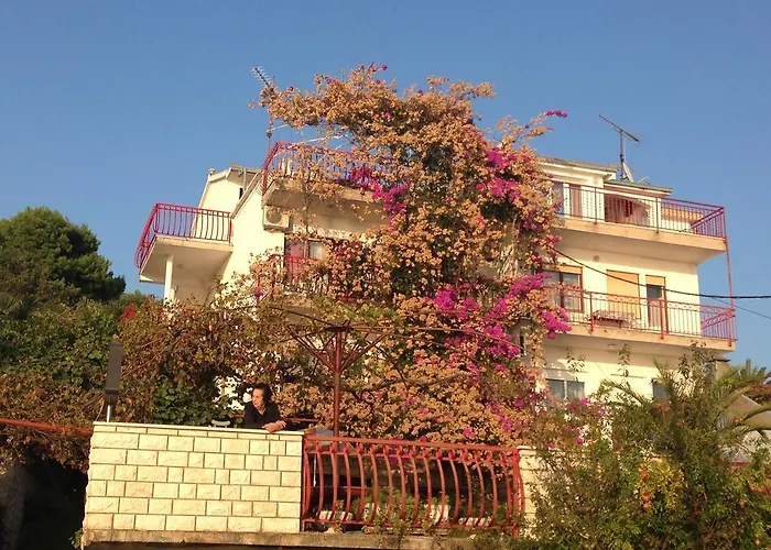 아파트 Ana 트로기르