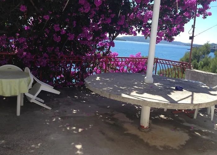 Ana 아파트 트로기르