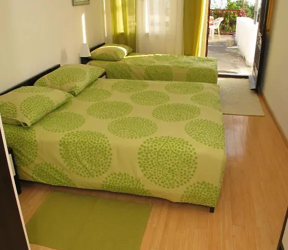 Ana 아파트 트로기르