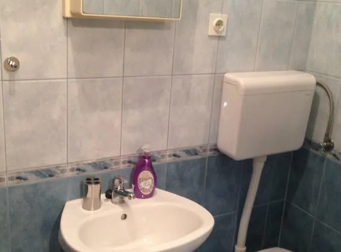 Ana 아파트 트로기르